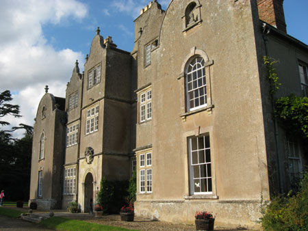 edmondsham house, dorset