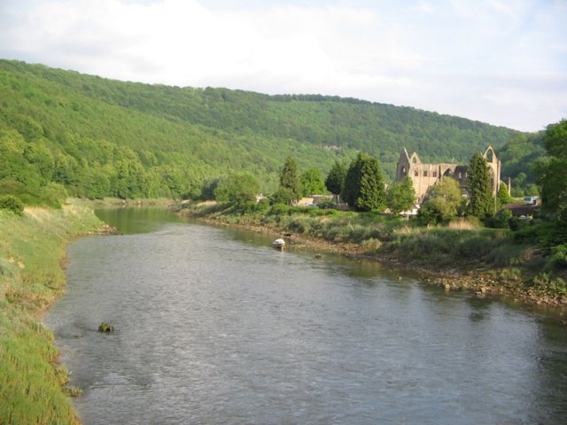 riverwye.jpg