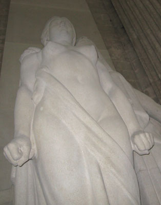 Breasts in the Pantheon, Paris