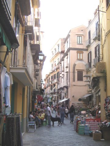 sorrentostreet.jpg